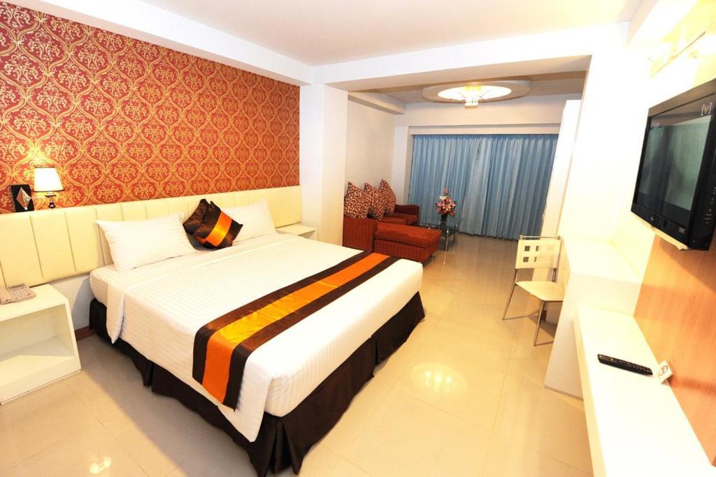 Pratunam Hotel Khon Kaen Phòng bức ảnh